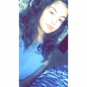 Meet your Posher, Mayra