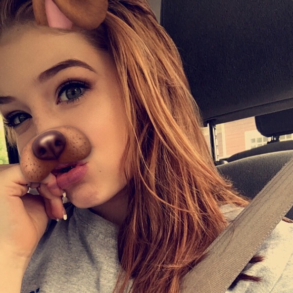 Meet your Posher, Gabrielle - Picture 1 of 1