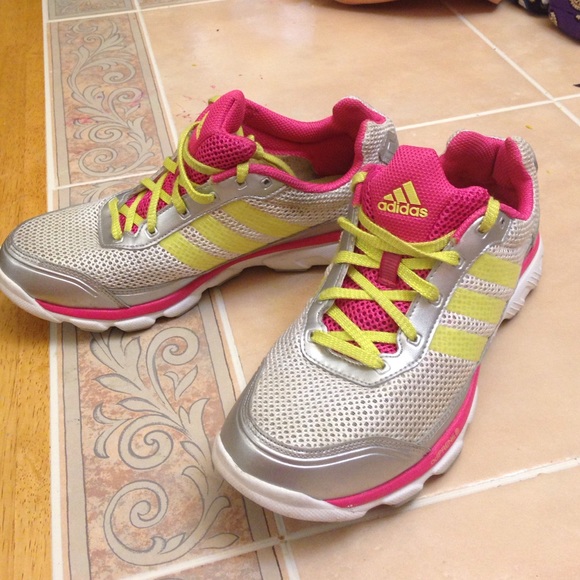 💥SALE💥ADIDAS SHOES