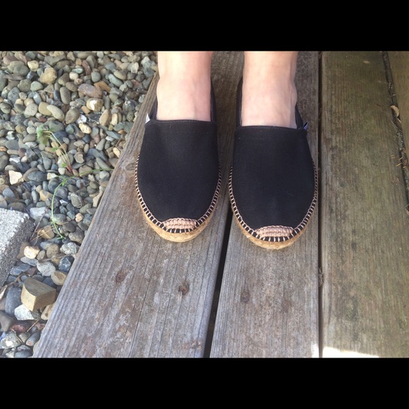 Black Espadrilles by Viscata - Handmade in Spain