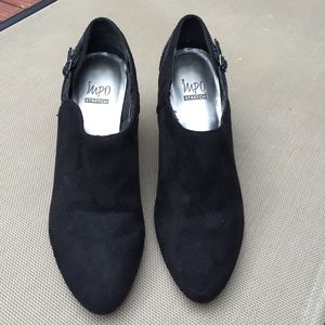 Black, very comfortable, leather heels