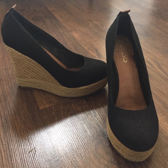Aldo Black Wedges