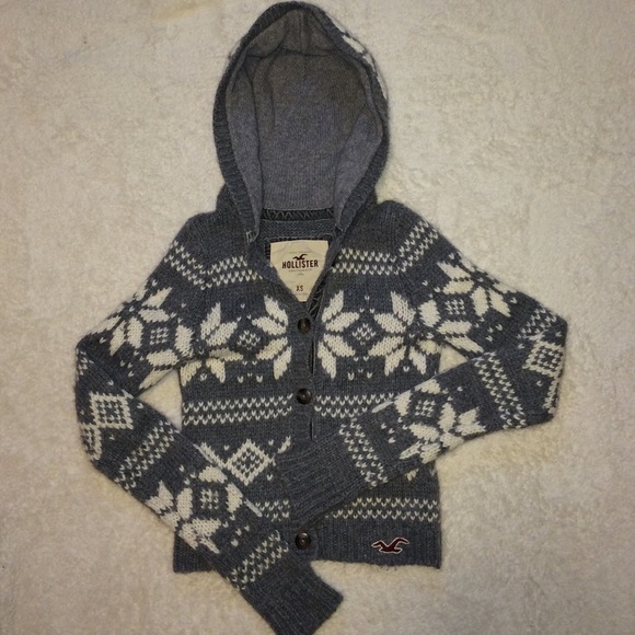 Hollister snowflake sweater - Picture 1 of 3