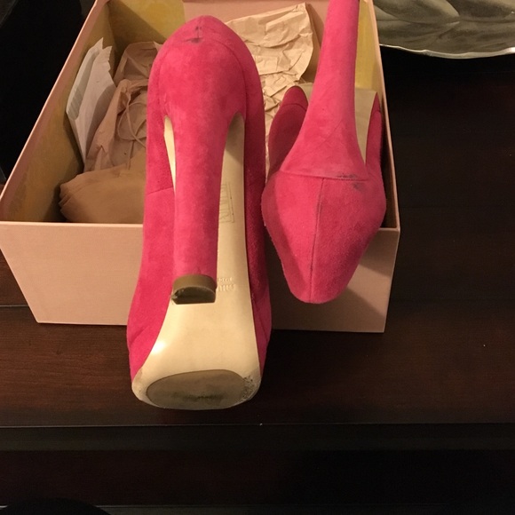 Pink Suede Peep Toe Mui Mui Pumps - Picture 3 of 4