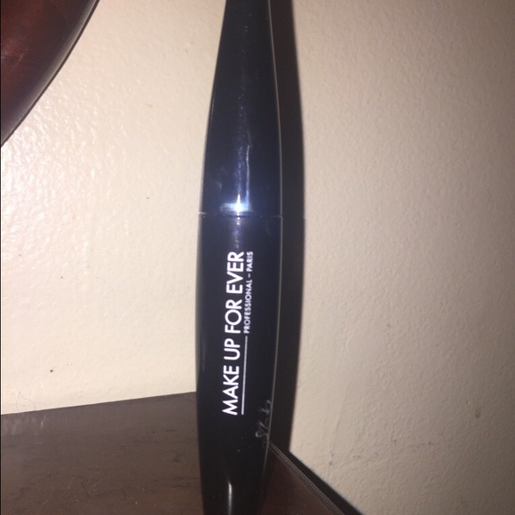 Mascara