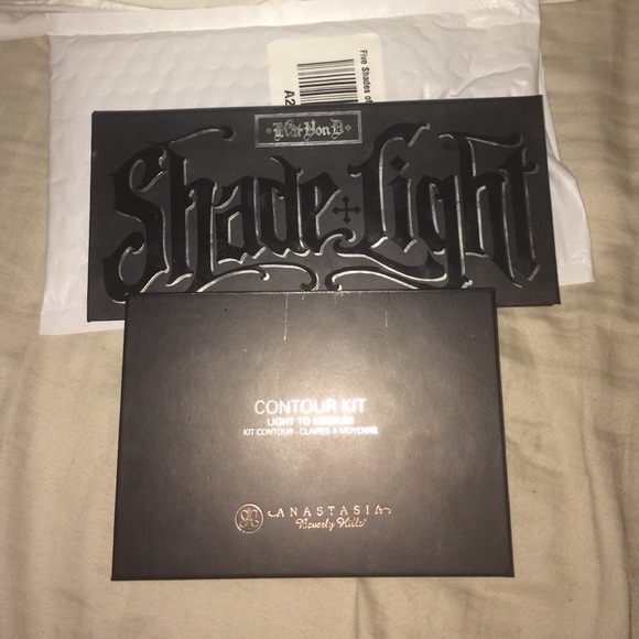 Contour kit bundle Anastasia and Kat Von D