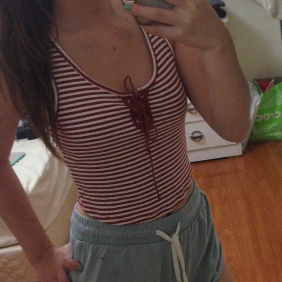 Lace up tank crop - Picture 1 of 1