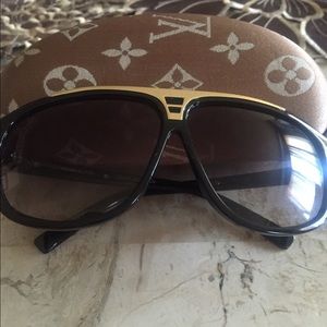 Evidence men's glasses