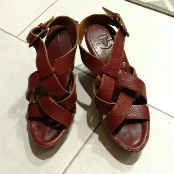 Frye sandals
