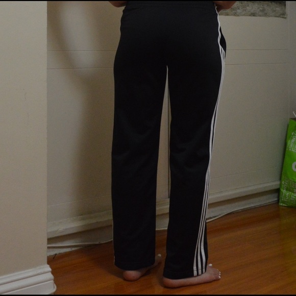 Adidas sweats - Picture 3 of 3