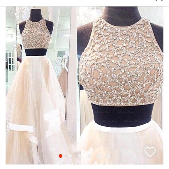 GORGEOUS Champagne Prom Dress - Picture 1 of 4