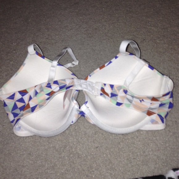 Bra - Picture 2 of 2