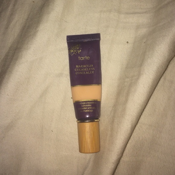 Tarte maracuja creaseless concealer