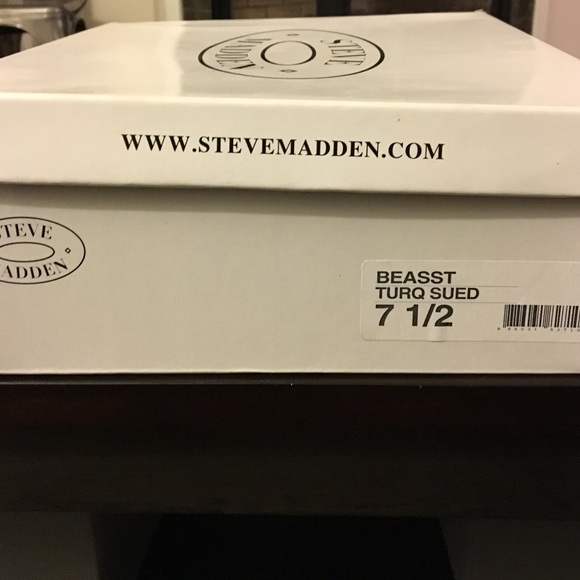 Turquoise Suede Steve Madden Pump Sz 7.5 - Picture 4 of 4