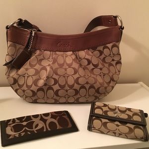 Purse, Wallet and Checkbook Cover.