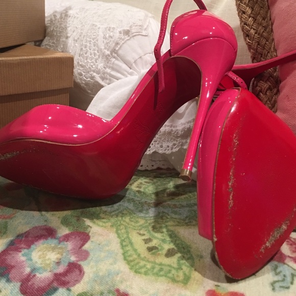 Authentic Christian Louboutin - Picture 4 of 4