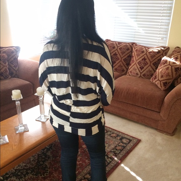 Navy blue and cream cardigan - Picture 3 of 3