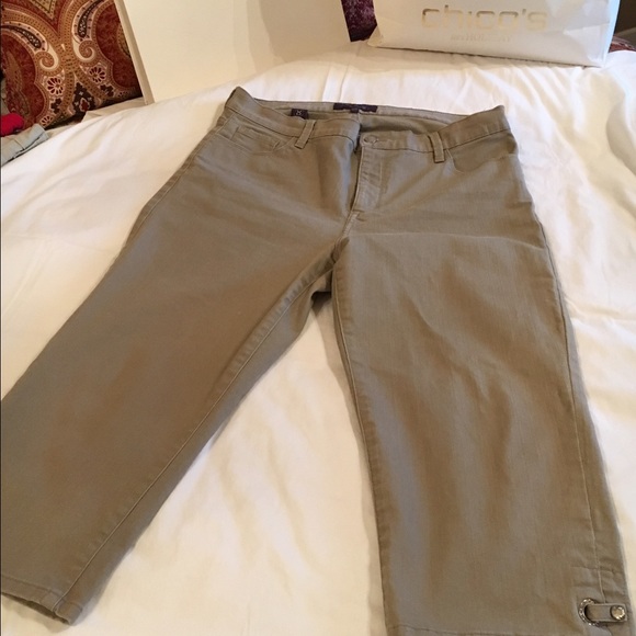 NYD Capris with BLING