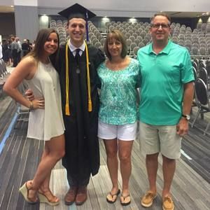 Meet your Posher, Justin