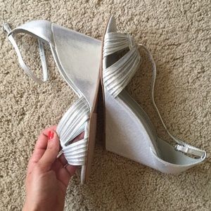 Silver Light Shimmer Wedges
