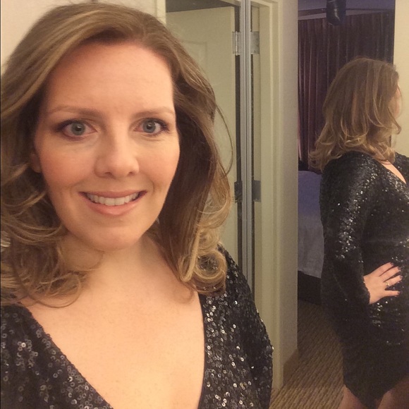 Thanks for checking out my closet! - Picture 3 of 4