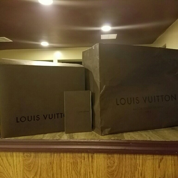 AUTHENTIC Louis Vuitton box,  bag and wallet box