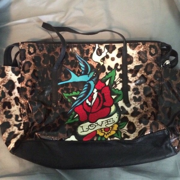 Ed Hardy handbag - Picture 1 of 1