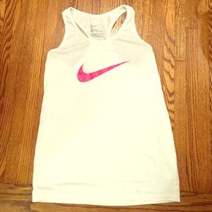 Nike tank like new! -M/L