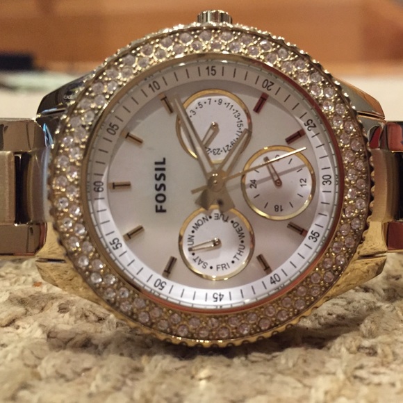 Fossil Watch - Picture 3 of 3
