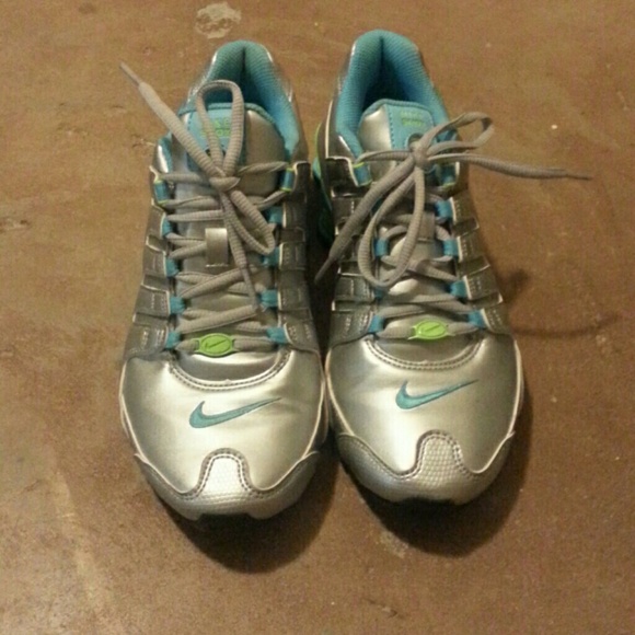 Nike shoes