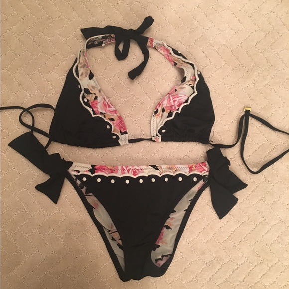 Betsey Johnson bikini