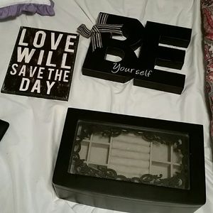 Adorable decor! If you need some black here we go!