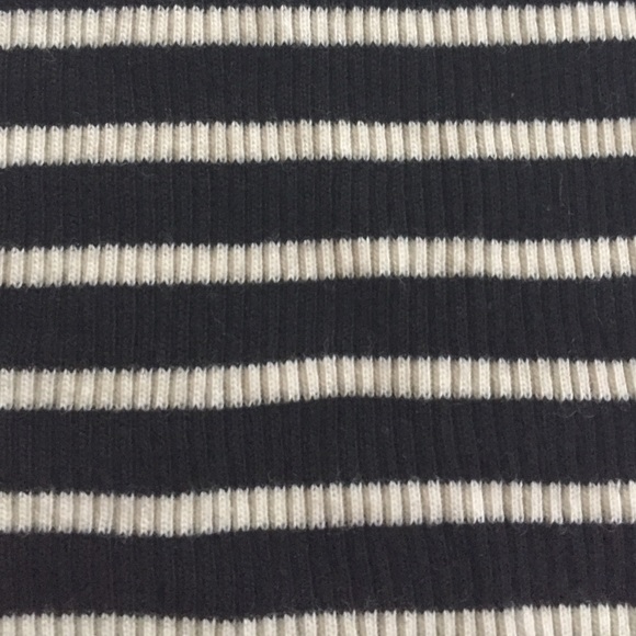 Brandy Melville top - Picture 2 of 3