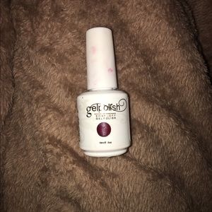 Gel polish, dark red.