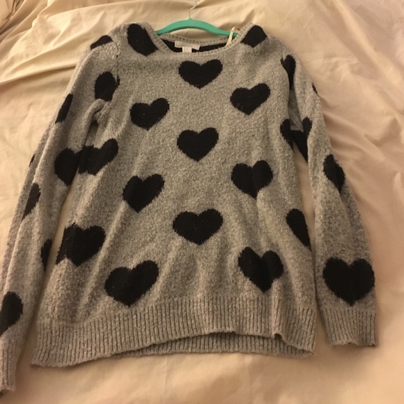 Full over sweater(price is negotiable)