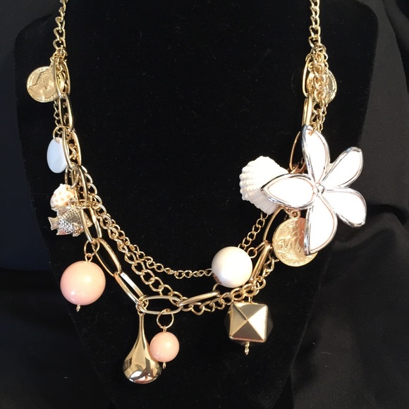 NWOT gold tone pink Beach Baby necklace