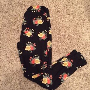 Lularoe TC floral leggings