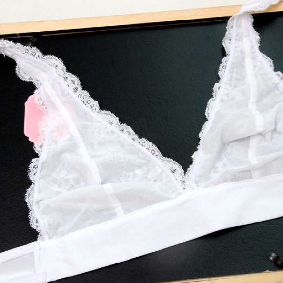 white lace bralette - Picture 4 of 4