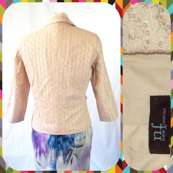 NWT Tan Notch Collar Eyelet Lace Blazer - Picture 4 of 4