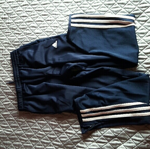 BLUE ADIDDAS SWEATS