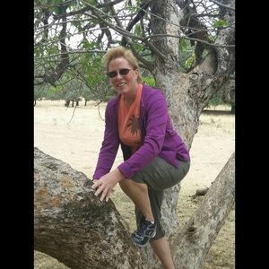 Meet your Posher, Nancy