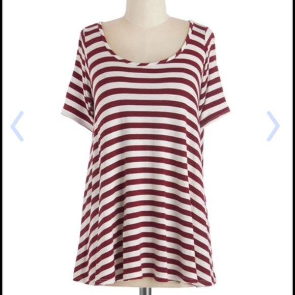 Flowy red and white striped top.