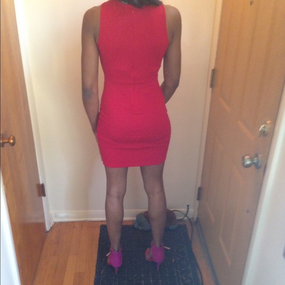 BNWT Forever 21 Red Dress Size Small - Picture 2 of 2