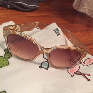 Pineapple sunglasses