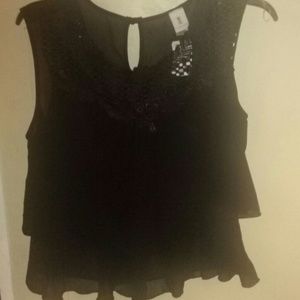 NWT XXL beautiful black tank for office or party
