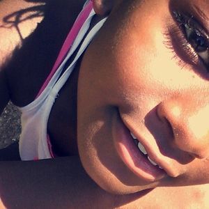 Meet your Posher, Promise