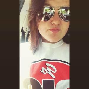 Meet your Posher, Sylvia