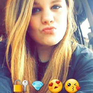 Meet your Posher, Sierra