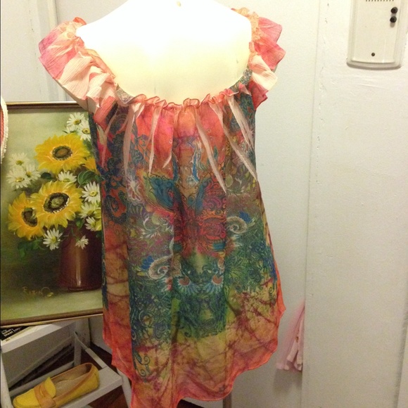 ‼️ON SALE‼️ Sublimated print poly tunic - Picture 3 of 4