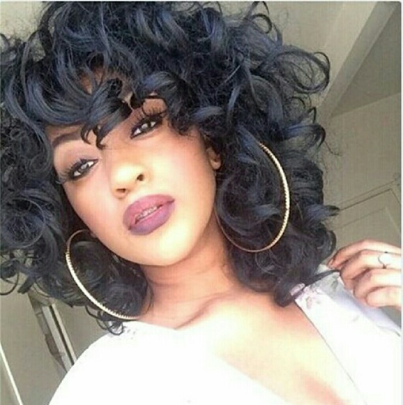 Black Curly Gorgeous Wig!! main image 4